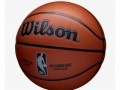 Baln de baloncesto compensado de 3 lb (1,3 kg) de la NBA.